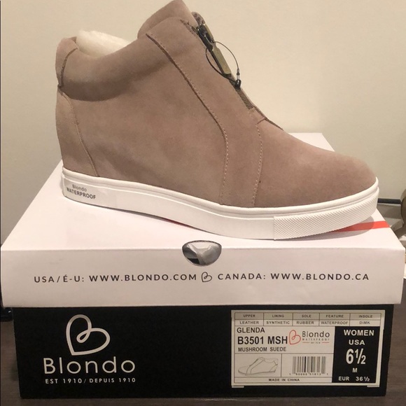 blondo wedge sneaker